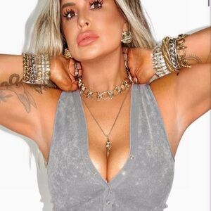 PebbyForevee grey cropped tank top